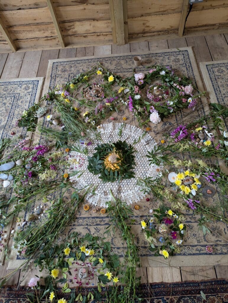 flower play complete